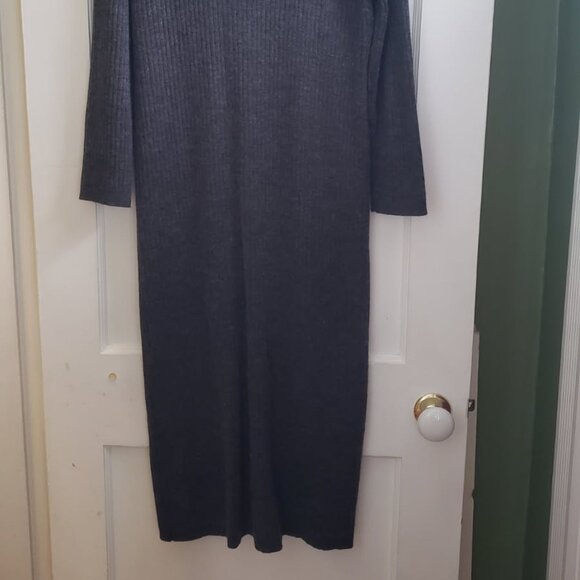 EUC women's sweater dress set medium - Picture 6 of 14